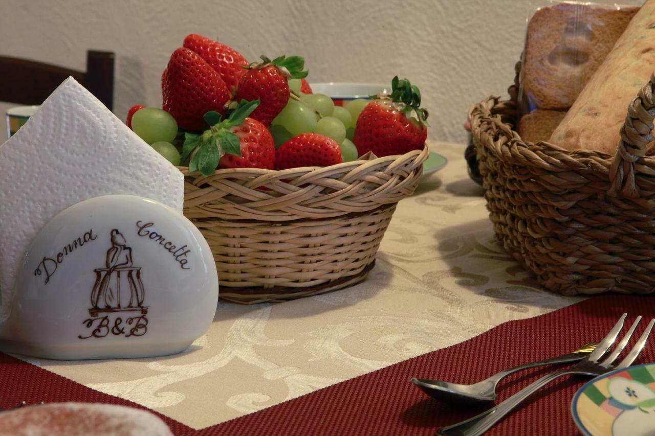 Donna Concetta Casa Vacanze Felline Bagian luar foto